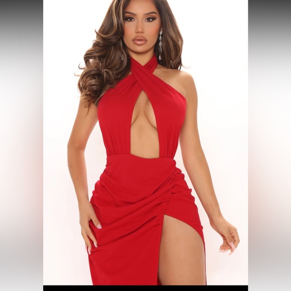 Elevated Attraction Maxi Dress - Picture 2 of 4